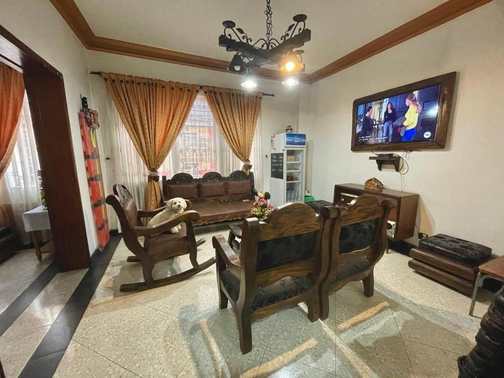 Hostal Internacional Bogotá Kültér fotó